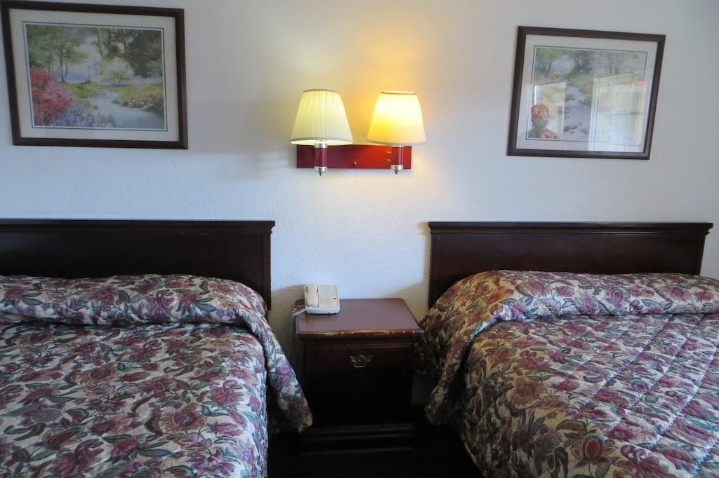 Capri Motel เรดวูดซิตี้ ห้อง รูปภาพ