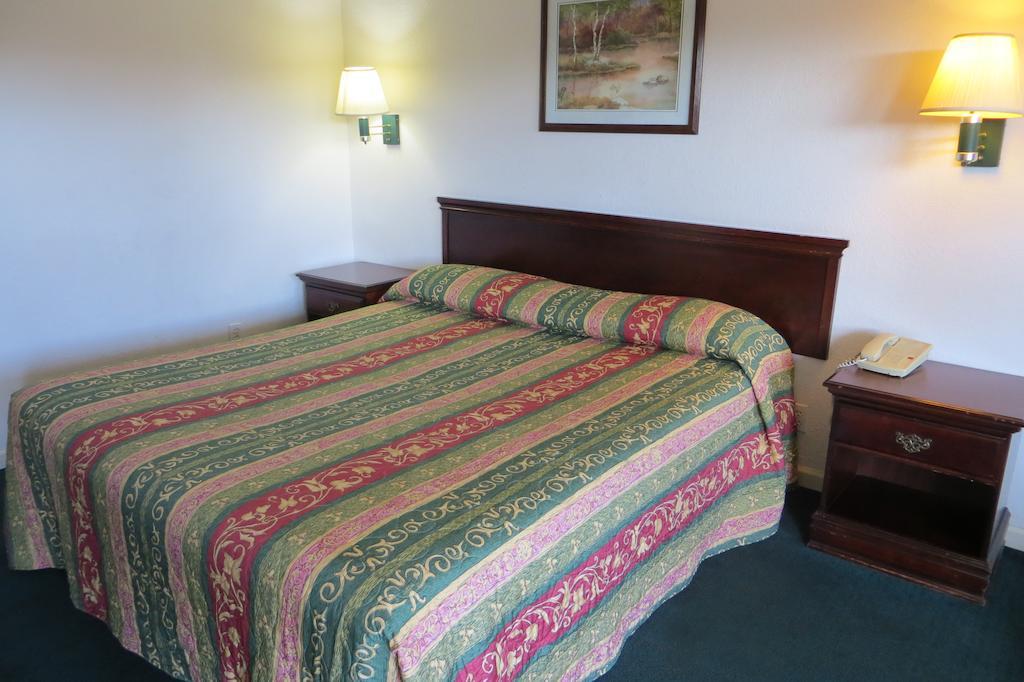 Capri Motel เรดวูดซิตี้ ห้อง รูปภาพ