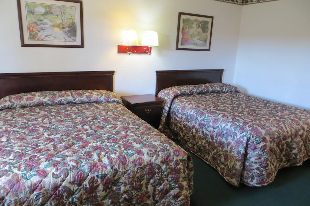 Capri Motel เรดวูดซิตี้ ห้อง รูปภาพ